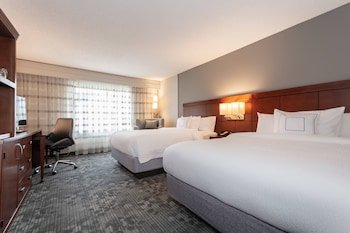 courtyard by marriott charlotte lake norman