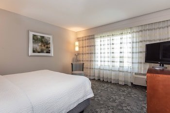courtyard by marriott charlotte lake norman