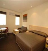 red bridge motor inn