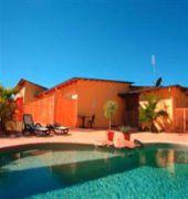 red bridge motor inn