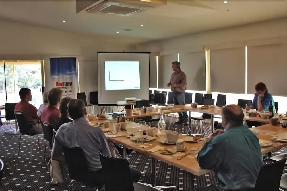 red bridge motor inn