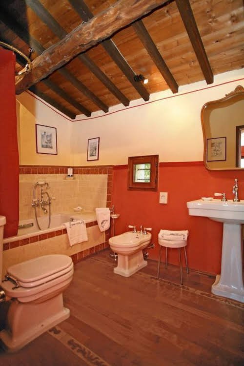 Locanda San Vigilio,Isola Del Garda>>Garda,3 star