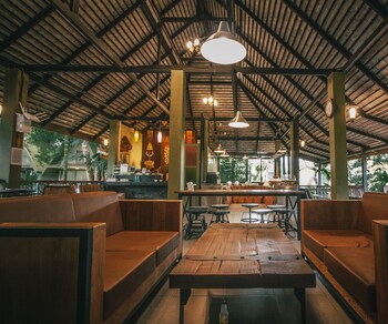 pai panalee the nature boutique hotel