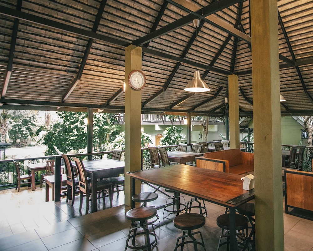 pai panalee the nature boutique hotel