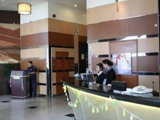 hock lee hotel and residences