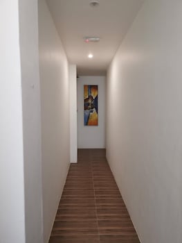 inn residence 18