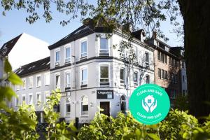 Hotel Liegeplatz 13 Kiel By Premiere Classe,Kiel>>Hamburg,3 star