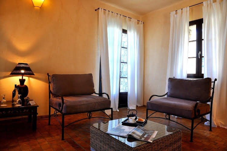 hotel case latine