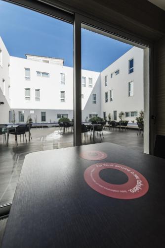 moov hotel evora