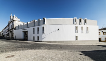 moov hotel evora