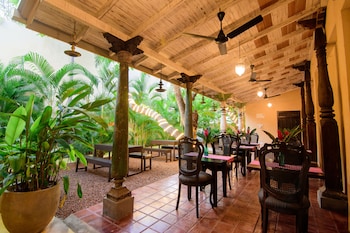 mango house