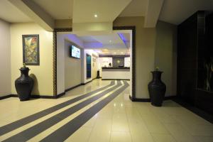 Gloria Hotel,Union Trade Center>>Kigali,4 star