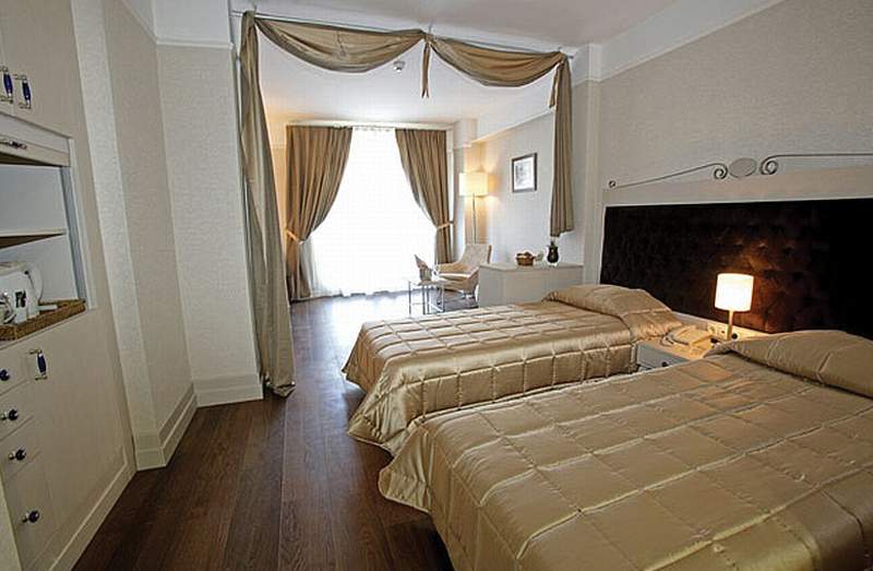 faros hotel old city special class