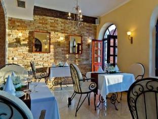 Carrubba,Montenegro>>Donja Lastva,4 star