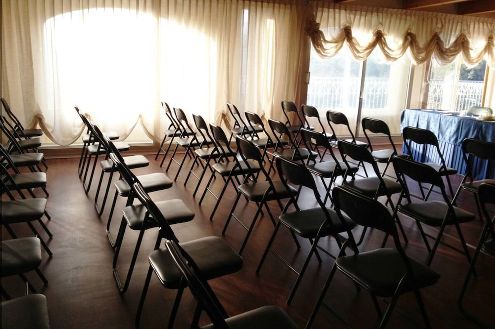 hotel villa truentum