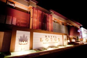 hotel and spa lotus adults only