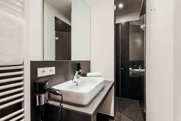 hotel lindemanns berlin