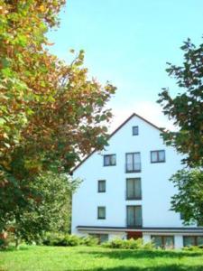 Hotel Restaurant Moosmuhle,,3 star