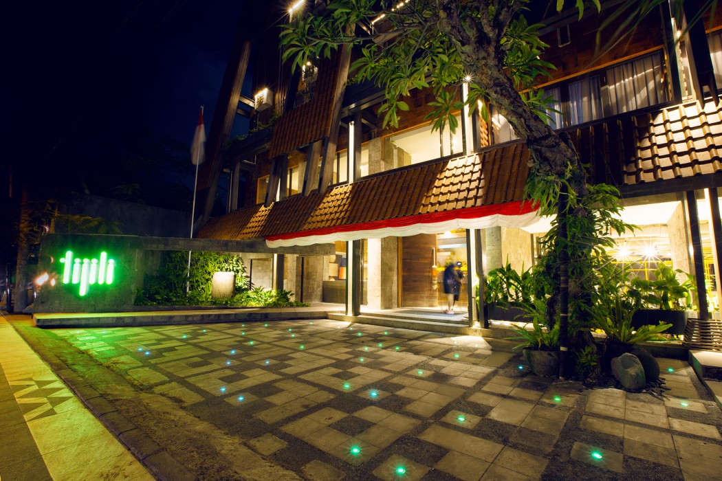 tijili hotel seminyak