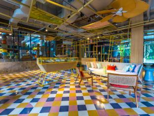 tijili hotel seminyak