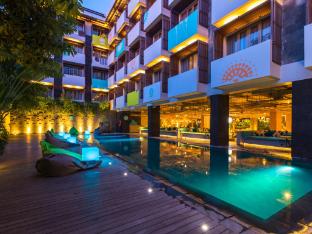 tijili hotel seminyak