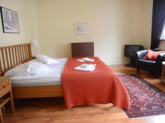 Prins Carl,Borrie>>Ystad,3 star