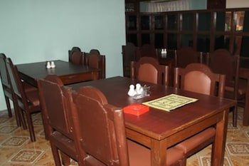 Hotel Half Moon,Pokhara>>Gandaki,3 star