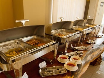Hotel Yankin,Yangon Region>>Yangon,4 star