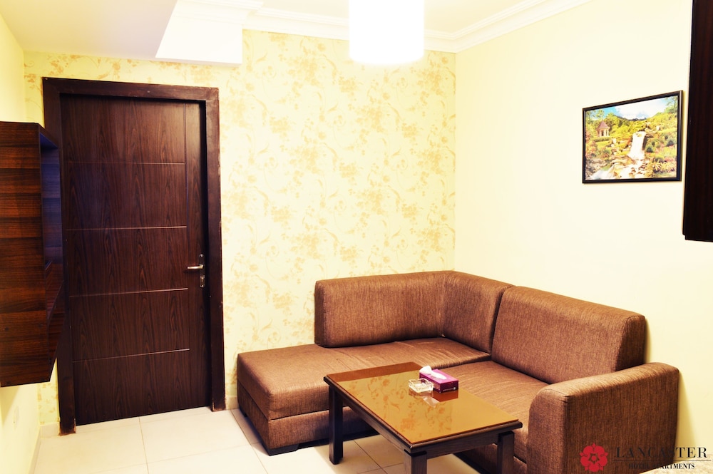 lancaster hotel apartments gardens