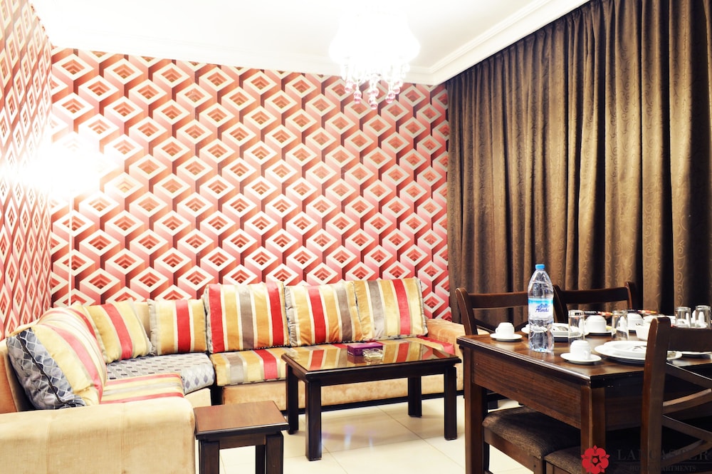 lancaster hotel apartments gardens