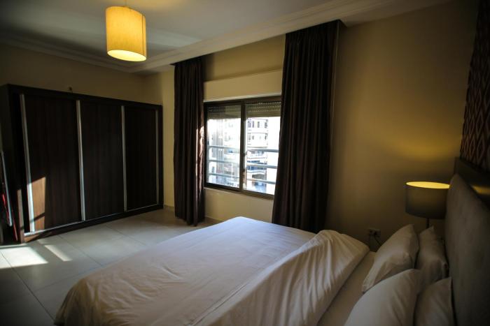 lancaster hotel apartments gardens