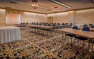comfort inn and suites