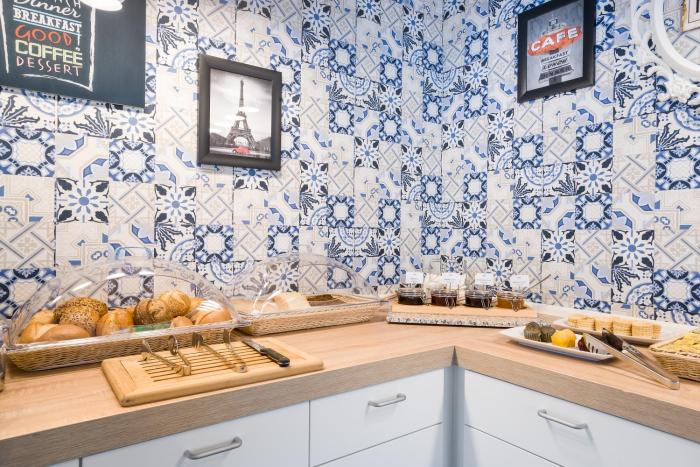 novum hotel mariella airport