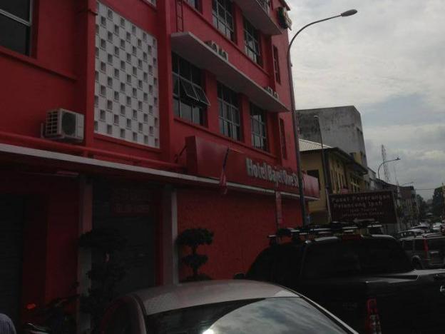 one stop hotel