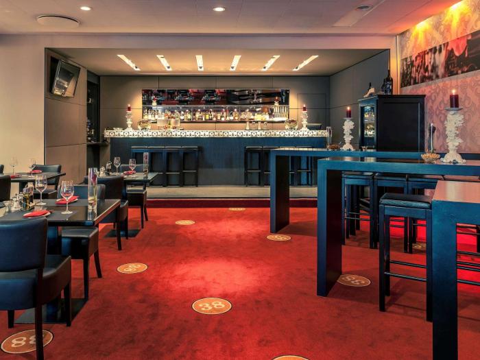 voco dusseldorf seestern by ihg