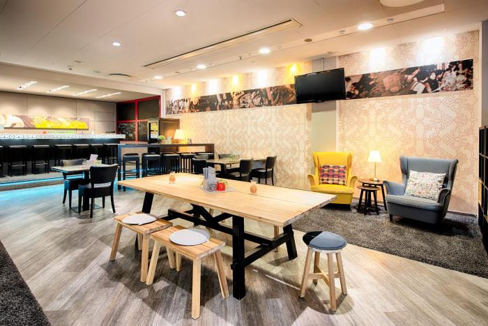 voco dusseldorf seestern by ihg