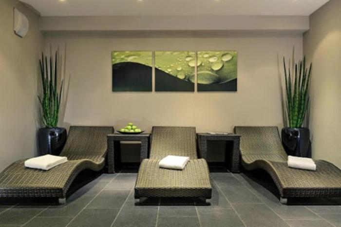 voco dusseldorf seestern by ihg