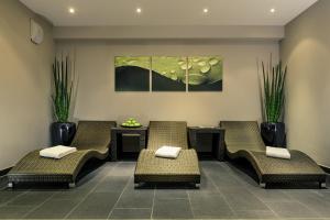 voco dusseldorf seestern by ihg