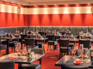 voco dusseldorf seestern by ihg