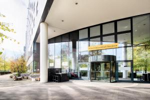 voco dusseldorf seestern by ihg