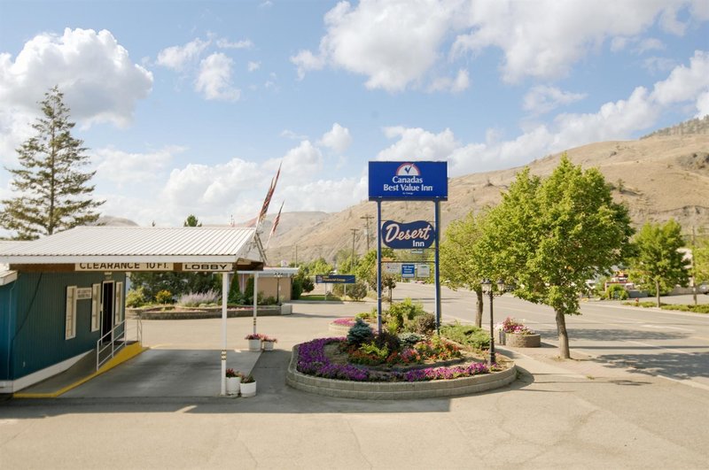 canadas best value desert inn and suites cache creek