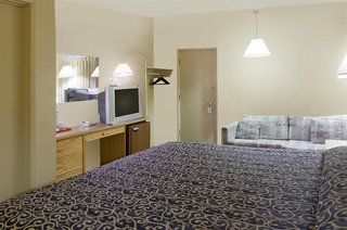 Canadas Best Value Desert Inn & Suites Cache Creek,British Columbia>>100 Mile House,3 star