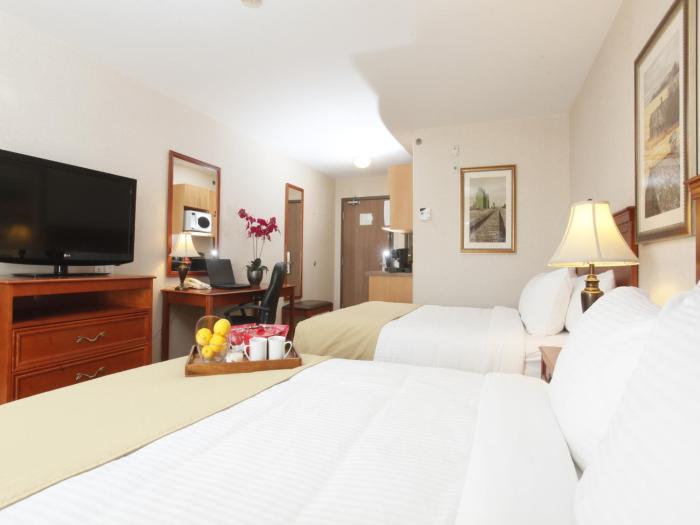 stonebridge hotel dawson creek