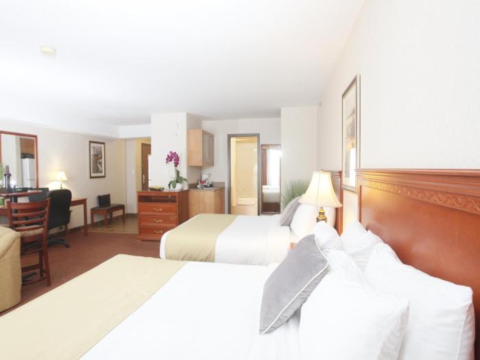 stonebridge hotel dawson creek