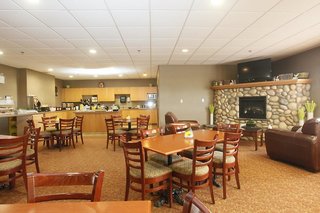 stonebridge hotel dawson creek