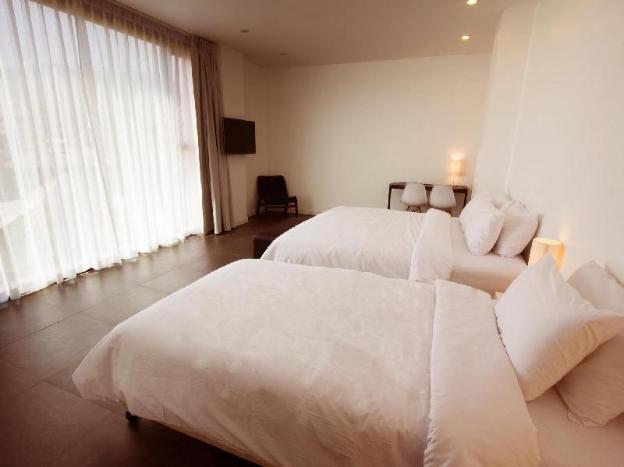 bed changkian hotel adults only