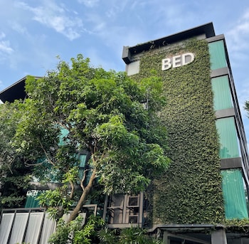 bed changkian hotel adults only