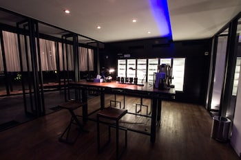 bed changkian hotel adults only