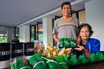 bed changkian hotel adults only