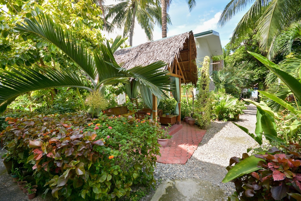 secret garden resort